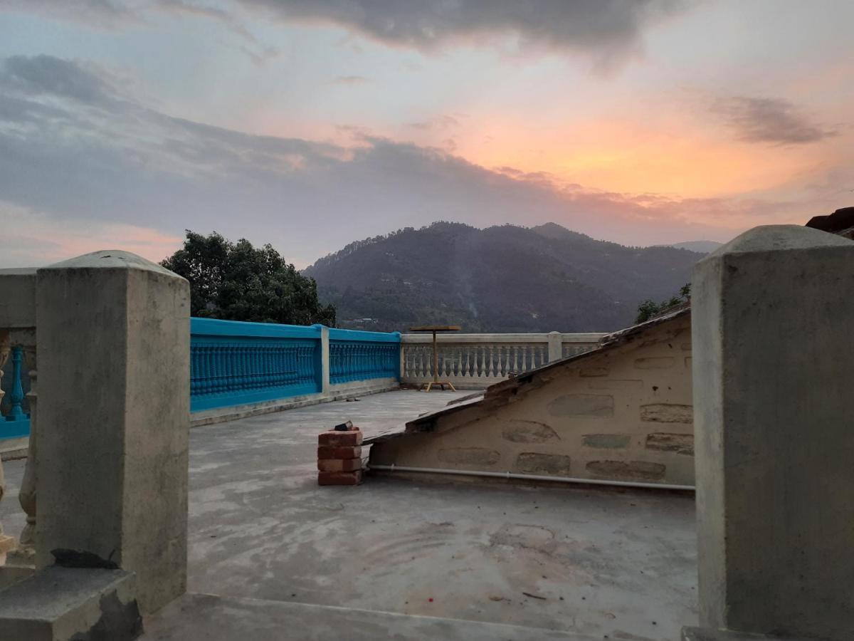 Mukteshwar Grand Retreat Мукетсвар Екстер'єр фото