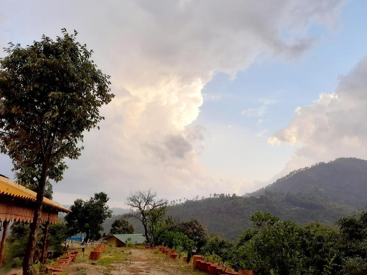 Mukteshwar Grand Retreat Мукетсвар Екстер'єр фото